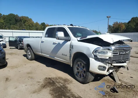 2023 Ram 2500 Laramie z USA, uszkodzony, nr VIN 3C6UR5KLXPG578647